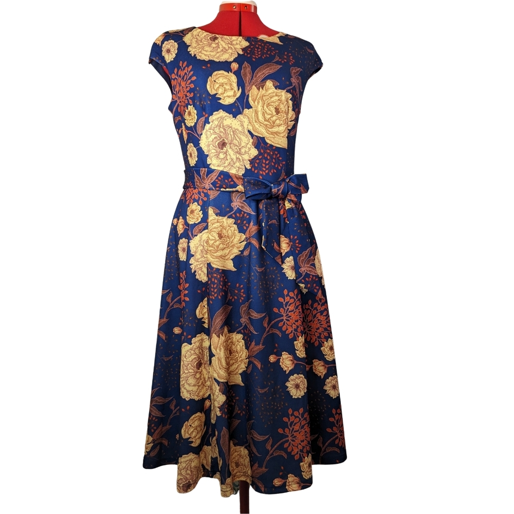 Elegant Retro szL Blue & Floral Dress